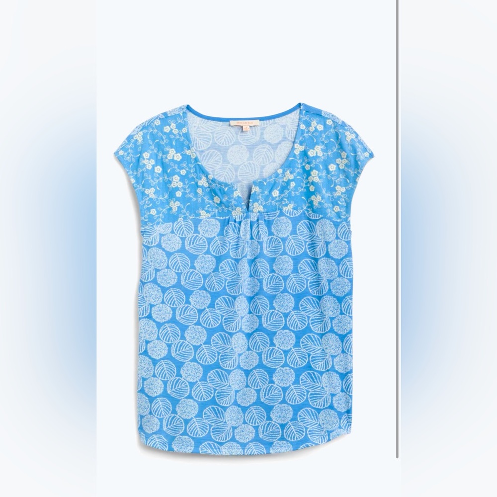 Cap sleeve, embroidered neckline knit top